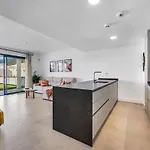 Διαμέρισμα Lxr Higueron Prive 2hab
